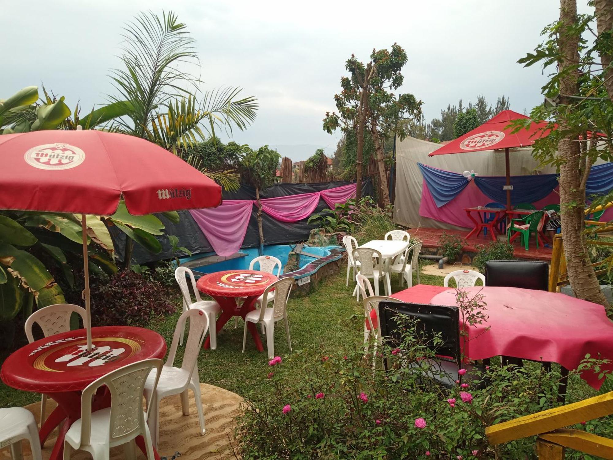Colours Club And Spa Kigali Zewnętrze zdjęcie