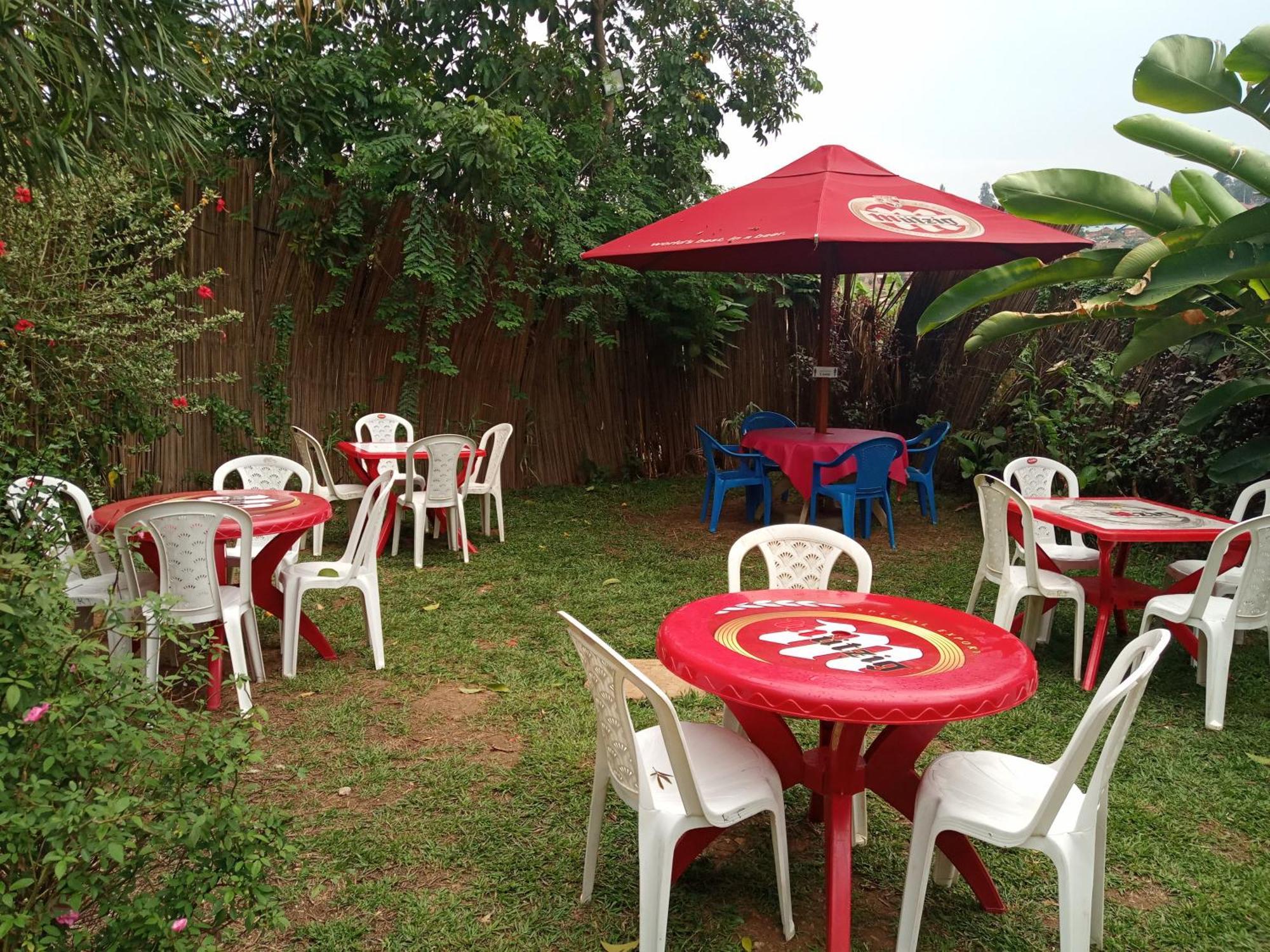 Colours Club And Spa Kigali Zewnętrze zdjęcie